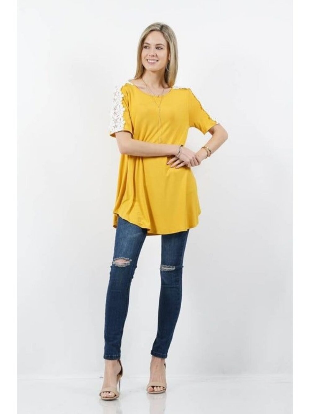 42 Pops Mustard Yellow Tunic Top With White Floral Lace Sleeves Womens Medium